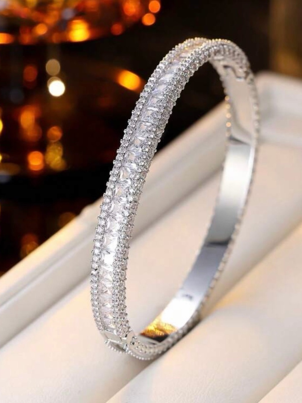 Silver Crystal Pavé Bangle Bracelet - Sparkling White